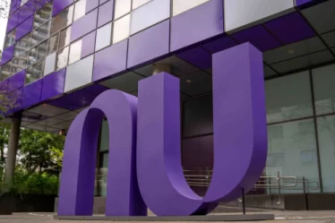 Nubank passa o Santander