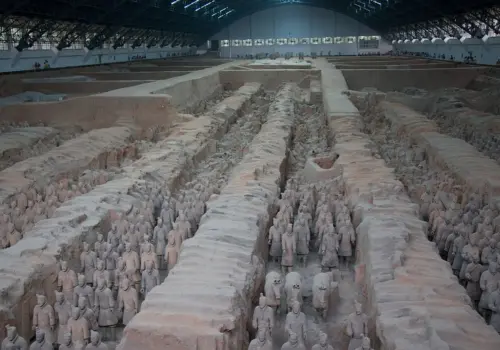 Veja por que a abertura da tumba do 1º imperador chinês preocupa ( Imagem: Reprodução)