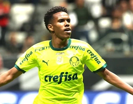 Estevão, jogador do Palmeiras