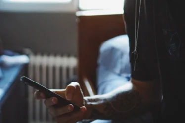 Aplicativo para monitorar mensagens do WhatsApp