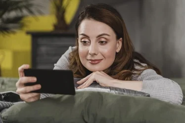 Assista Tv ao vivo no celular agora (Foto: Freepik)