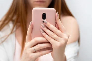 Descubra quem está espionando suas redes sociais